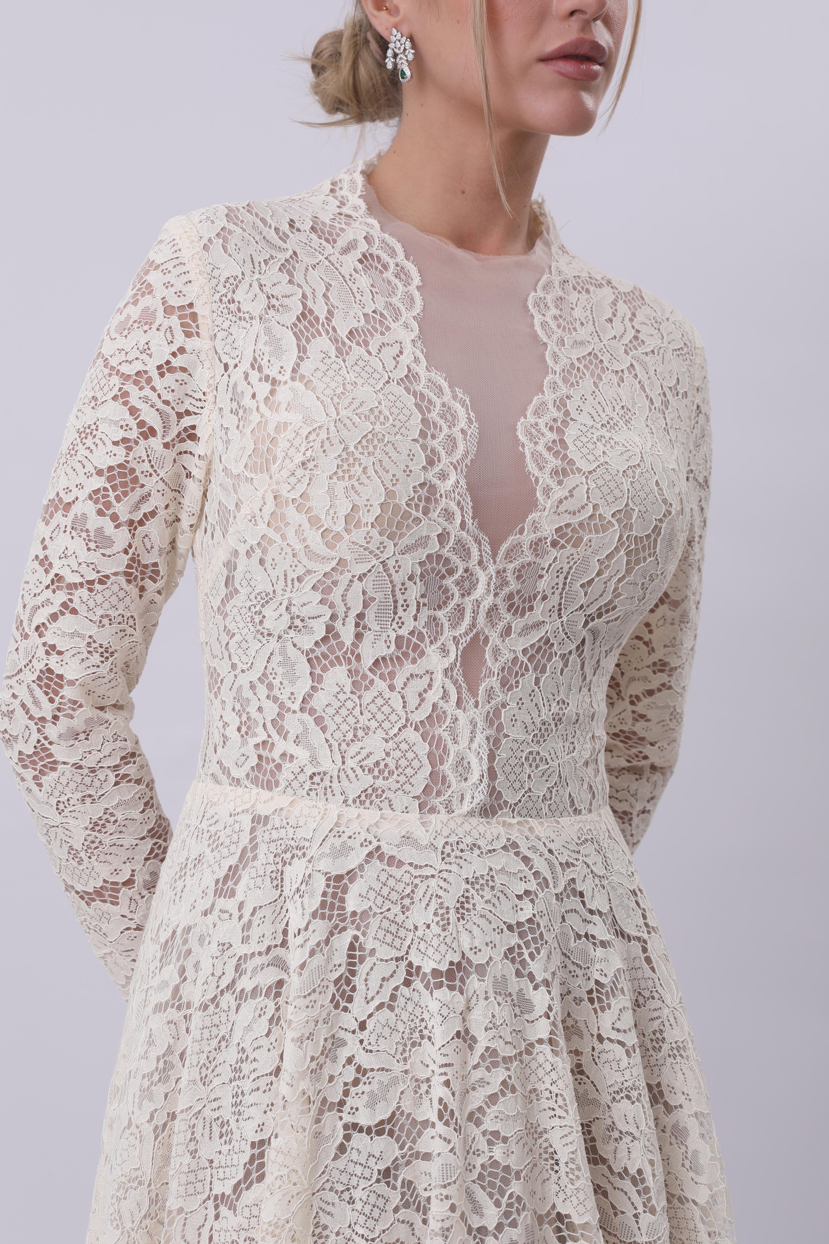 Vintage Lace Romance Gown