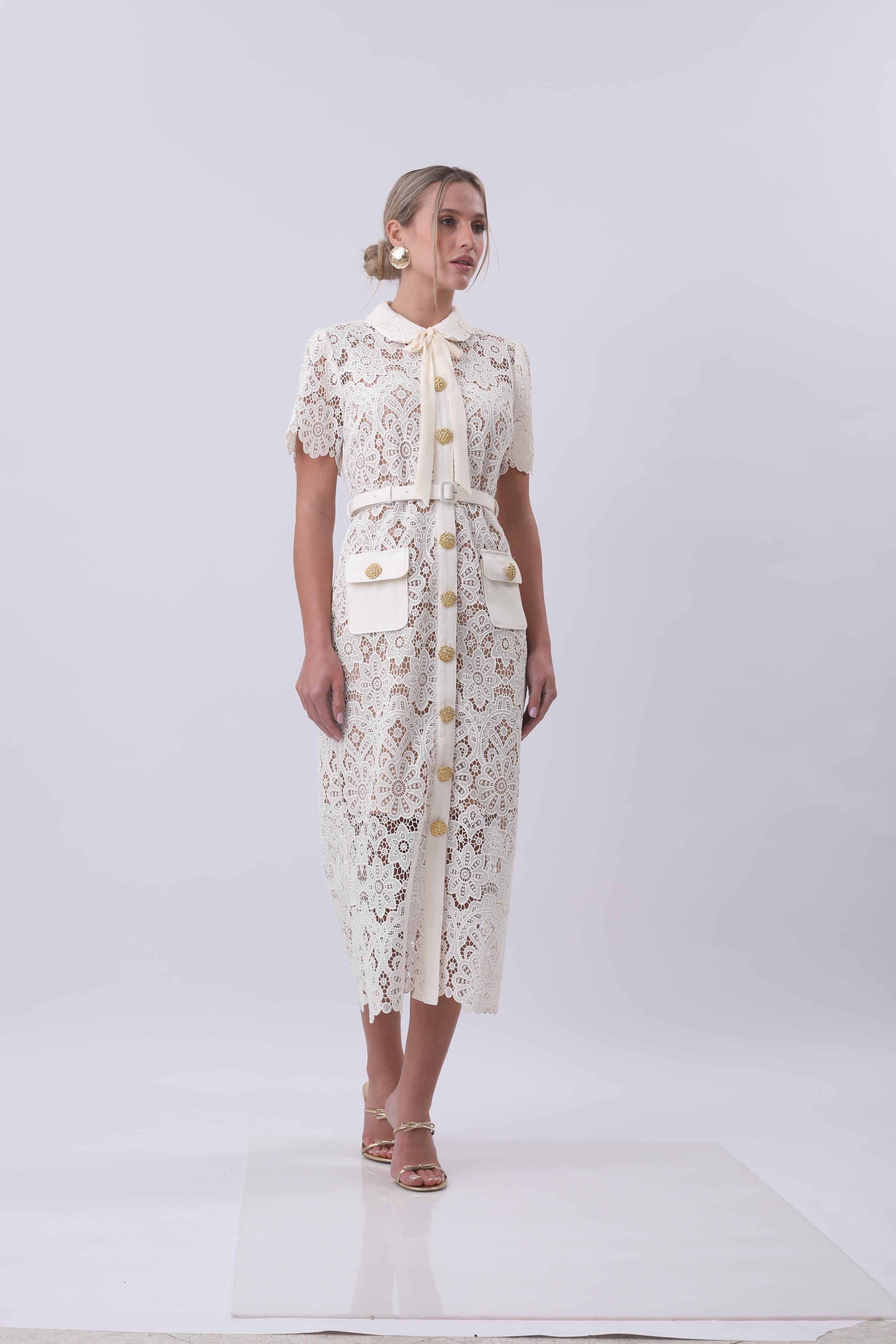 Vintage Lace Elegance Midi Dress