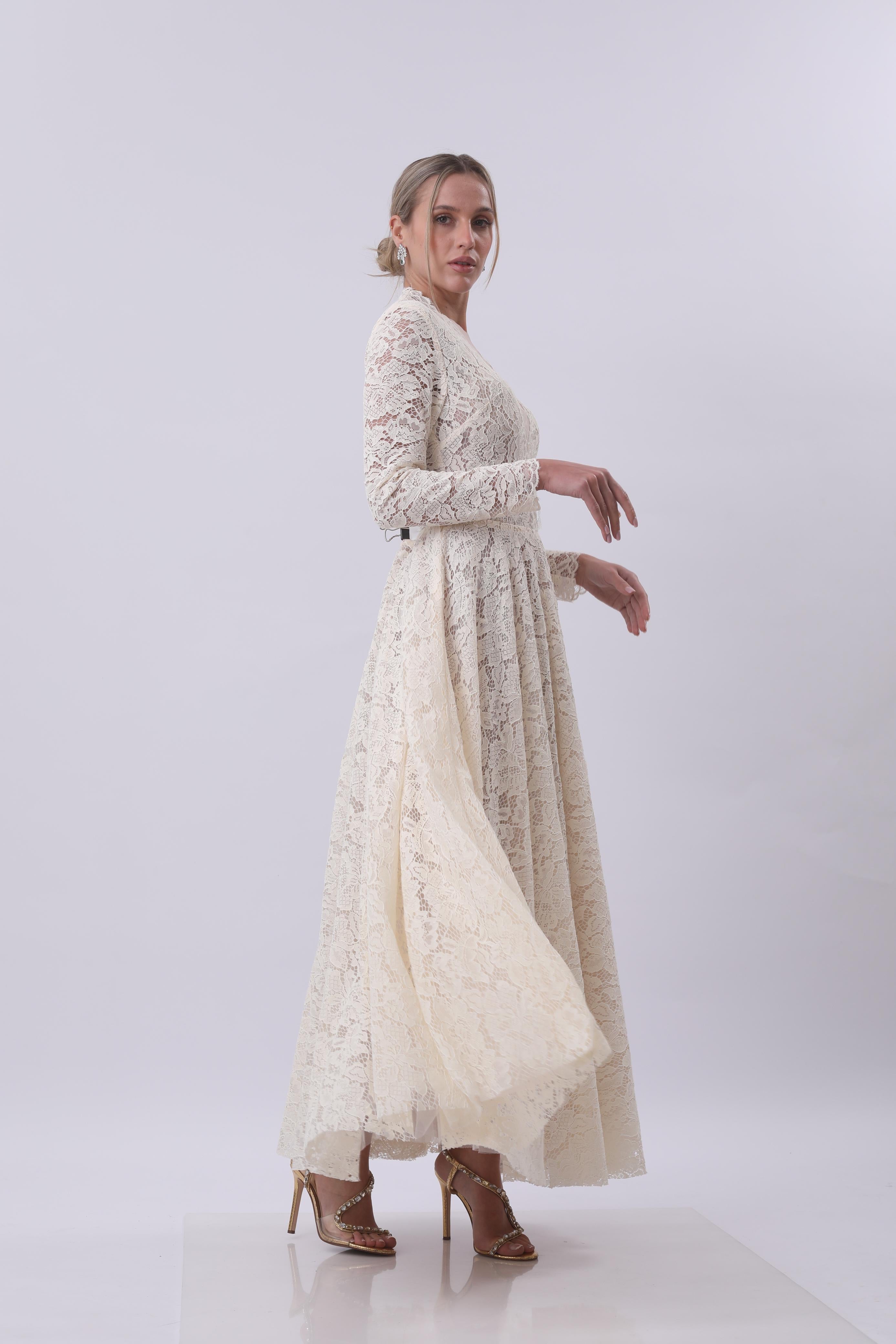 Vintage Lace Romance Gown