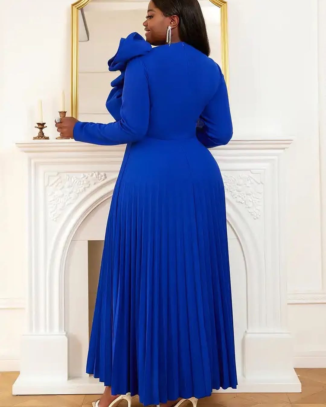 Elegant Royal Blue Pleated Maxi Dress