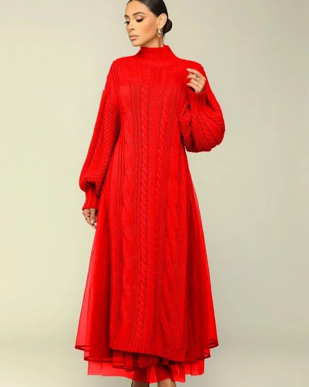 Elegant Knit & Tulle Maxi Dress