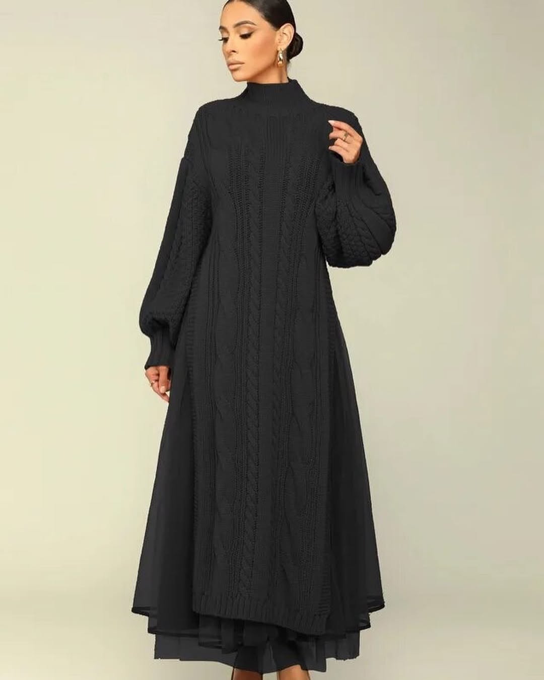 Elegant Knit & Tulle Maxi Dress