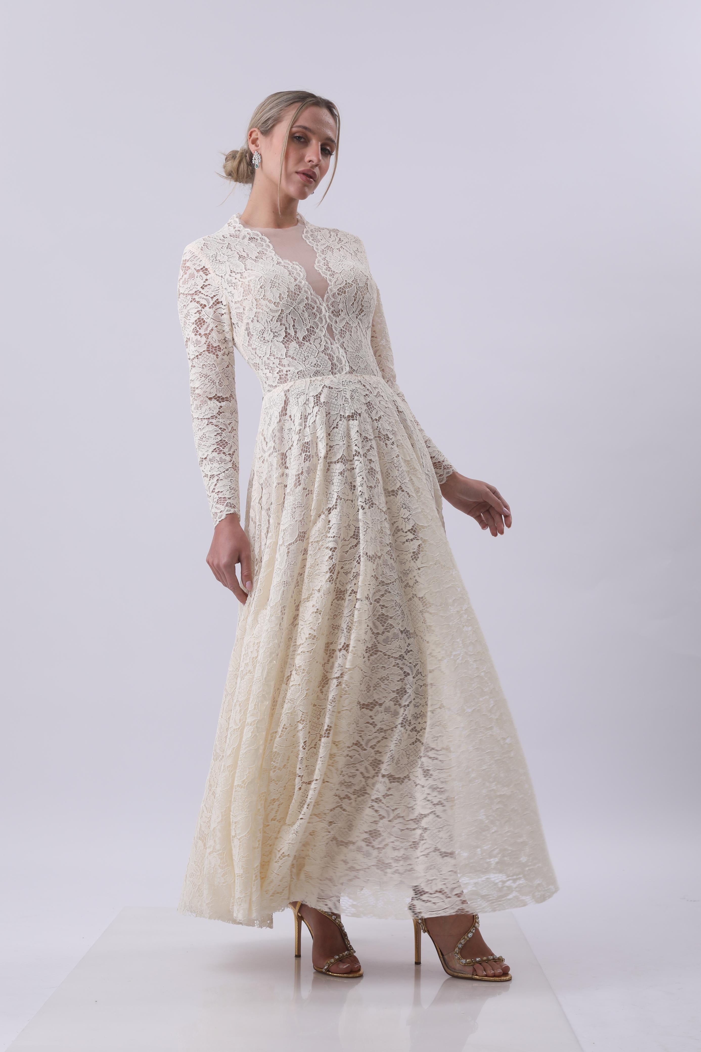Vintage Lace Romance Gown